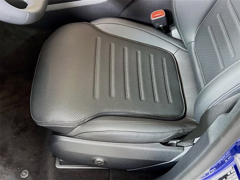 New 2025 Mercedes-Benz GLC 300 4MATIC image 22