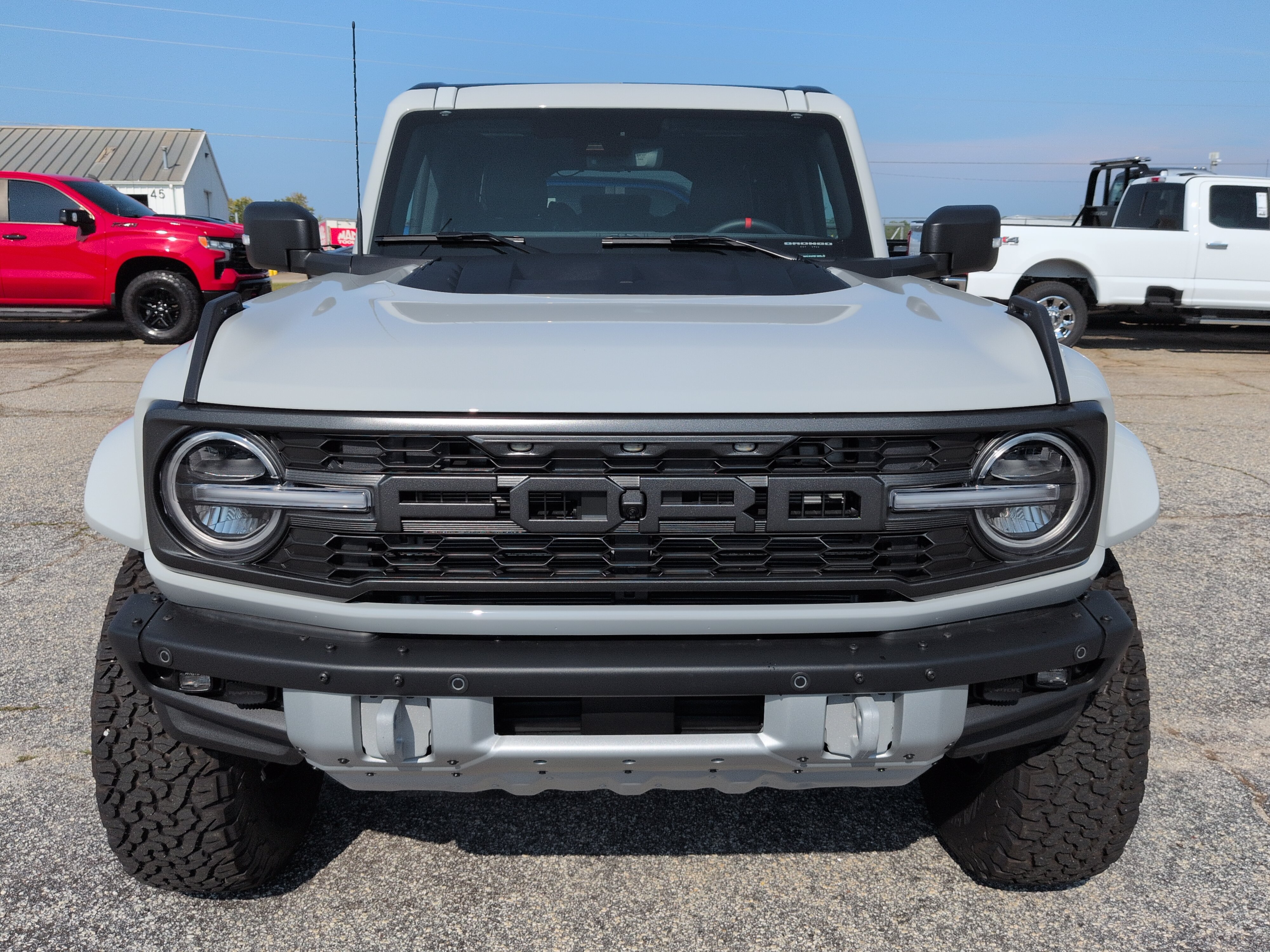 New 2026 Ford Bronco Raptor w/ Interior Carbon Fiber Pack AWD/4WD image 7