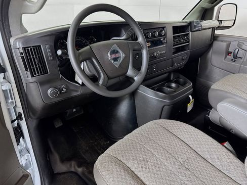 New 2026 GMC Savana 3500 Extended RWD image 5