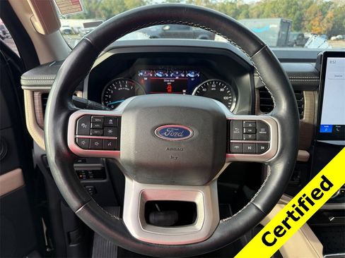 Used 2024 Ford Expedition Max Limited image 21