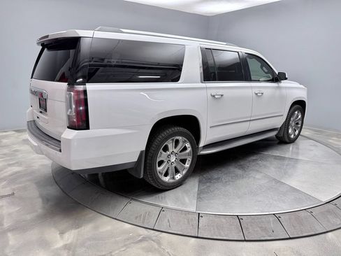 Used 2016 GMC Yukon XL Denali AWD/4WD image 5