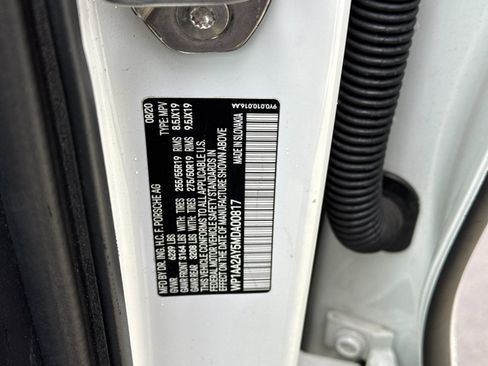 Used 2021 Porsche Cayenne image 24