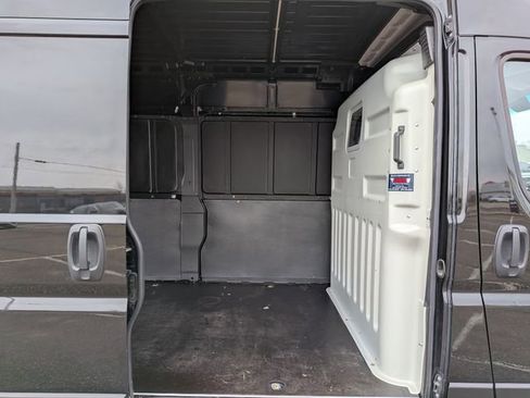 Used 2021 RAM ProMaster 2500 image 26