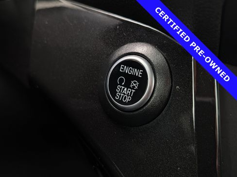 Certified 2018 Ford Escape Titanium image 33