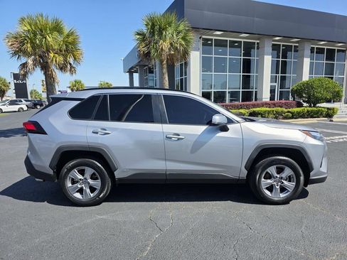 Used 2022 Toyota RAV4 XLE image 2