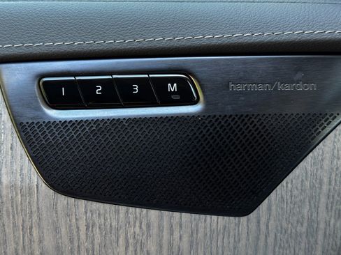 Used 2023 Volvo XC90 T8 Ultimate w/ Protection Package Premier image 19