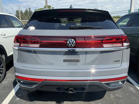 New 2026 Volkswagen Atlas Cross Sport SE AWD/4WD image 6