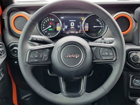 Certified 2023 Jeep Wrangler Unlimited w/ Cold Weather Group image 32