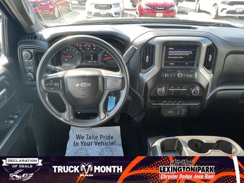 Used 2020 Chevrolet Silverado 1500 Custom Trail Boss w/ Custom Convenience Package image 17