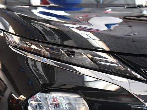 New 2026 Mitsubishi Outlander SE AWD/4WD image 2