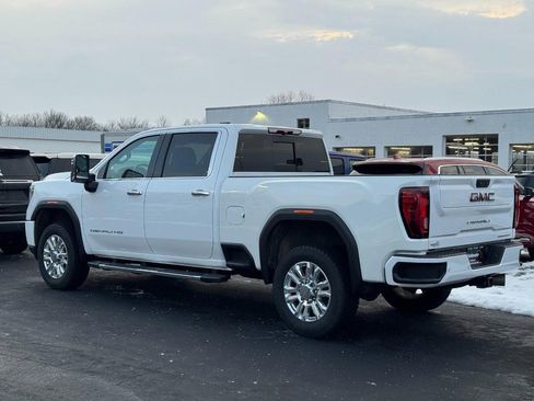 Used 2021 GMC Sierra 2500 Denali image 2