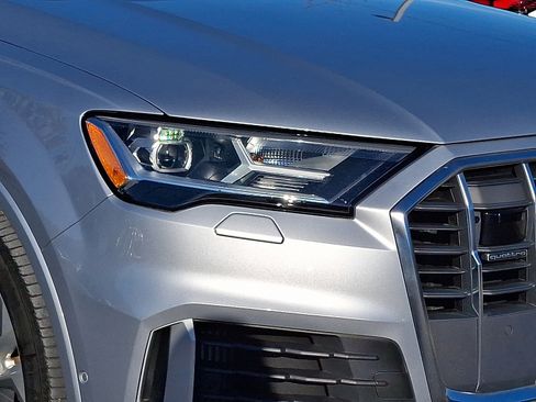 Used 2022 Audi Q7 3.0T Premium Plus image 9