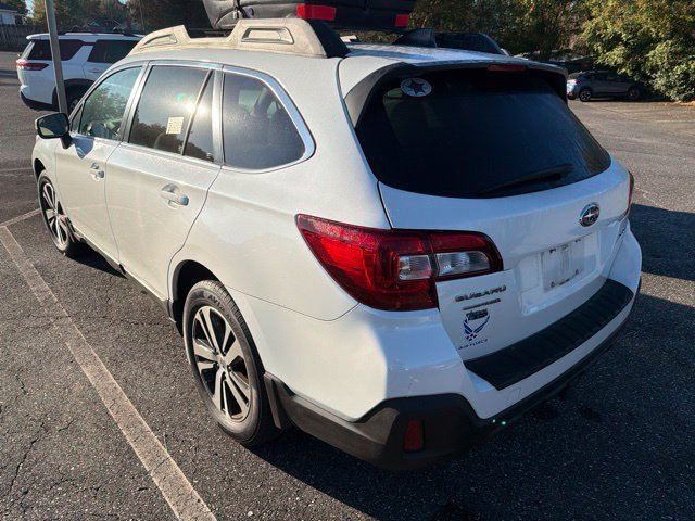 Used 2018 Subaru Outback 2.5i Limited AWD/4WD image 7