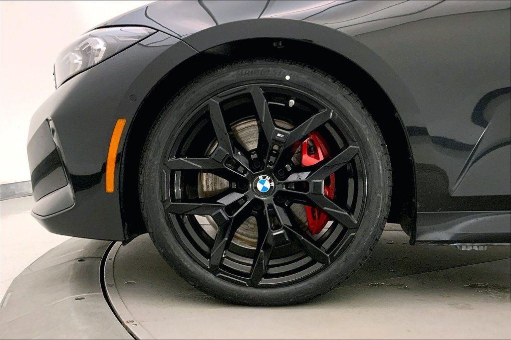 Certified 2025 BMW M340i xDrive AWD/4WD image 8