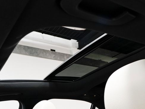 Used 2023 Mercedes-Benz E 350 E 350 4MATIC image 44