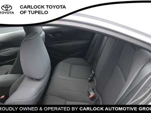 Used 2025 Toyota Corolla LE FWD image 28