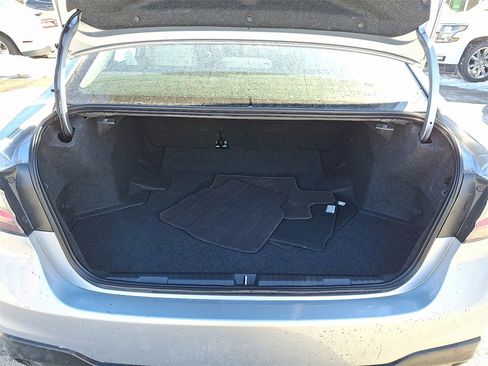 Used 2025 Subaru Legacy Premium image 27