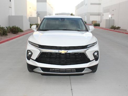 Used 2023 Chevrolet Blazer LT w/ Driver Confidence Package image 3