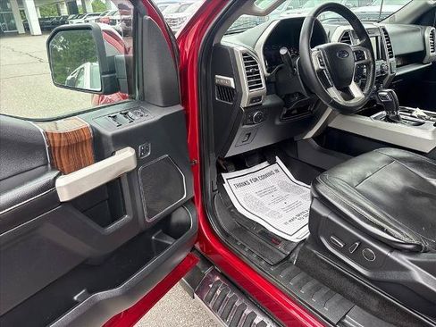 Used 2015 Ford F150 Lariat AWD/4WD image 11
