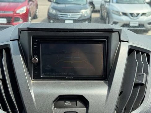 Used 2015 Ford Transit 350 XLT RWD image 4