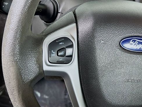 Used 2017 Ford Fiesta SE image 10