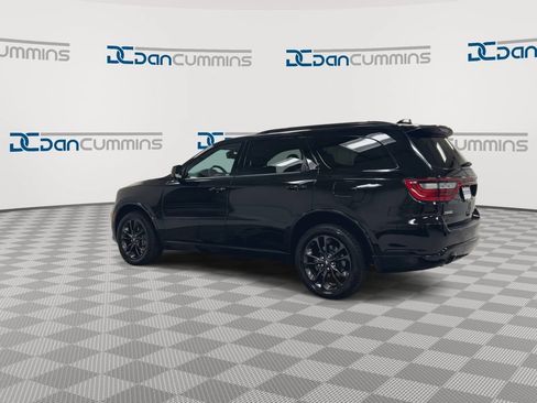 Used 2023 Dodge Durango GT w/ Blacktop Package AWD/4WD image 6