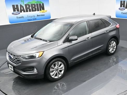 Used 2023 Ford Edge Titanium AWD/4WD image 25