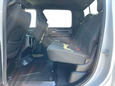 Used 2021 RAM 1500 Big Horn AWD/4WD image 17