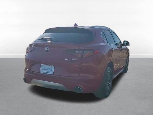 Used 2020 Alfa Romeo Stelvio Ti image 7