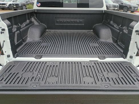 New 2026 Nissan Frontier PRO-4X w/ Tow Package AWD/4WD image 23