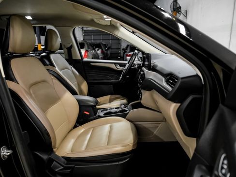 Used 2021 Ford Escape SEL image 28