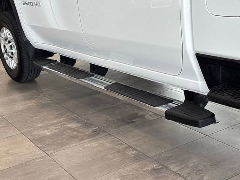 Used 2025 Chevrolet Silverado 2500 LT w/ Convenience Package image 14