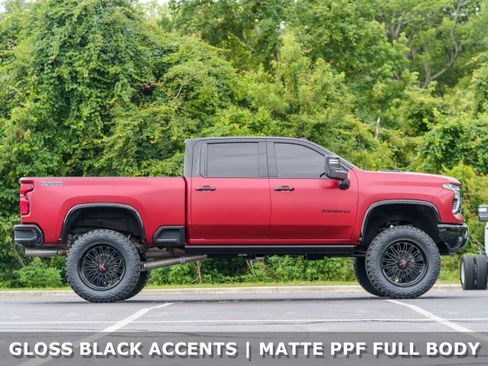Used 2025 Chevrolet Silverado 2500 LTZ w/ LTZ Plus Package AWD/4WD image 5