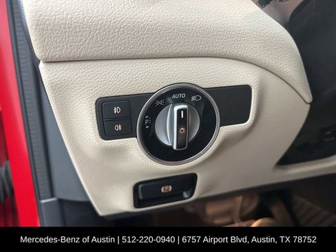 Certified 2020 Mercedes-Benz GLA 250 image 20