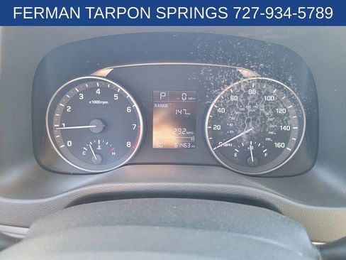 Used 2017 Hyundai Elantra SE image 32