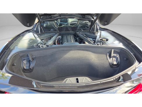 Used 2024 Chevrolet Corvette Stingray Coupe w/ Z51 Performance Package image 11