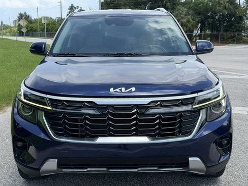 Used 2024 Kia Seltos EX FWD image 8