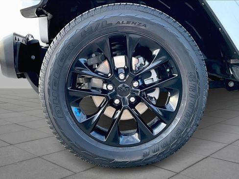 Used 2023 Jeep Wrangler Sahara w/ Cold Weather Group image 10