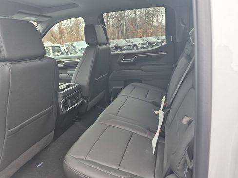 New 2026 GMC Sierra 1500 Elevation w/ Elevation Premium Package AWD/4WD image 10