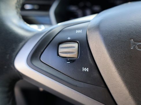 Used 2018 Tesla Model S 75D image 48