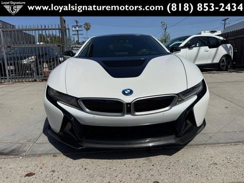 Used 2016 BMW i8 image 2