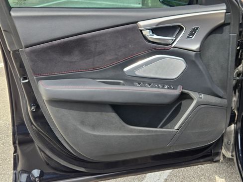 Used 2023 Acura RDX A-Spec FWD image 9