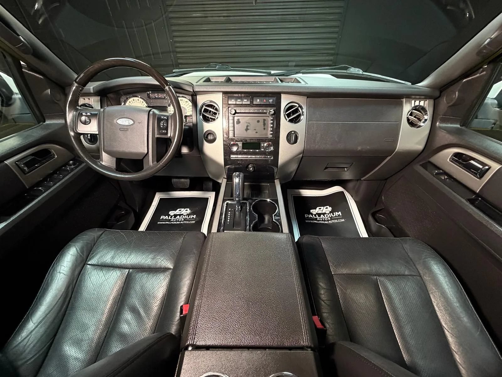 Used 2012 Ford Expedition EL Limited RWD image 11