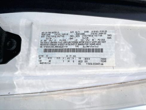Used 2011 Ford E-350 and Econoline 350 XLT RWD image 20