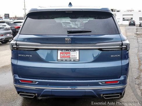 New 2026 Buick Enclave Avenir w/ Super Cruise Package FWD image 7
