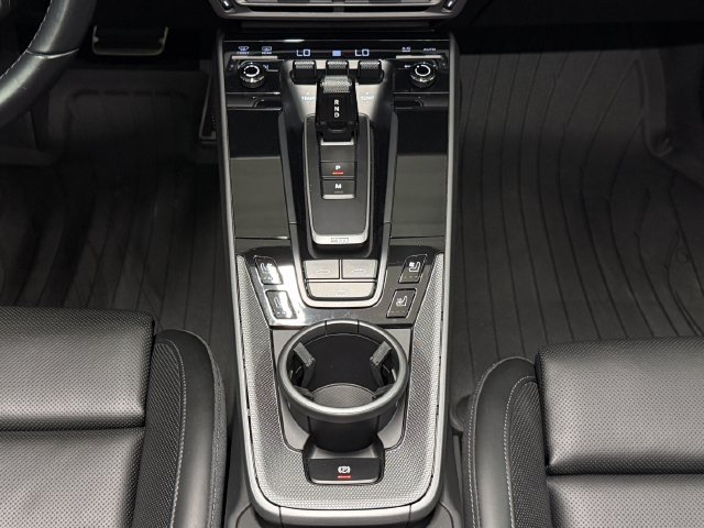 Certified 2023 Porsche 911 Carrera 4S w/ Sport Package AWD/4WD image 22