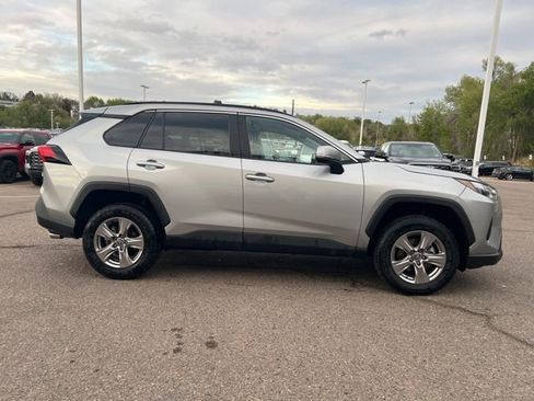 Used 2024 Toyota RAV4 XLE AWD/4WD image 7
