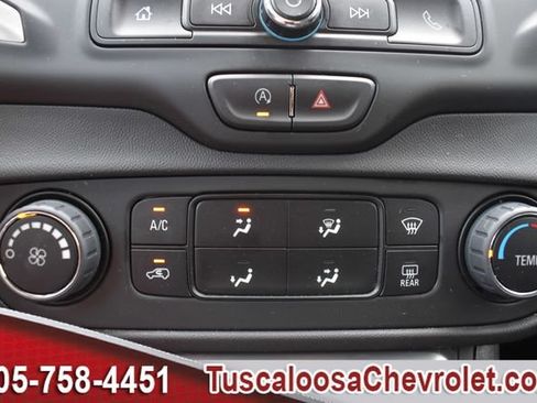 Used 2024 GMC Terrain SLE AWD/4WD image 33