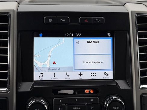 Used 2017 Ford F250 Lariat w/ Chrome Package image 9