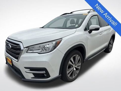 Used 2020 Subaru Ascent Limited w/ Popular Package #3 image 3